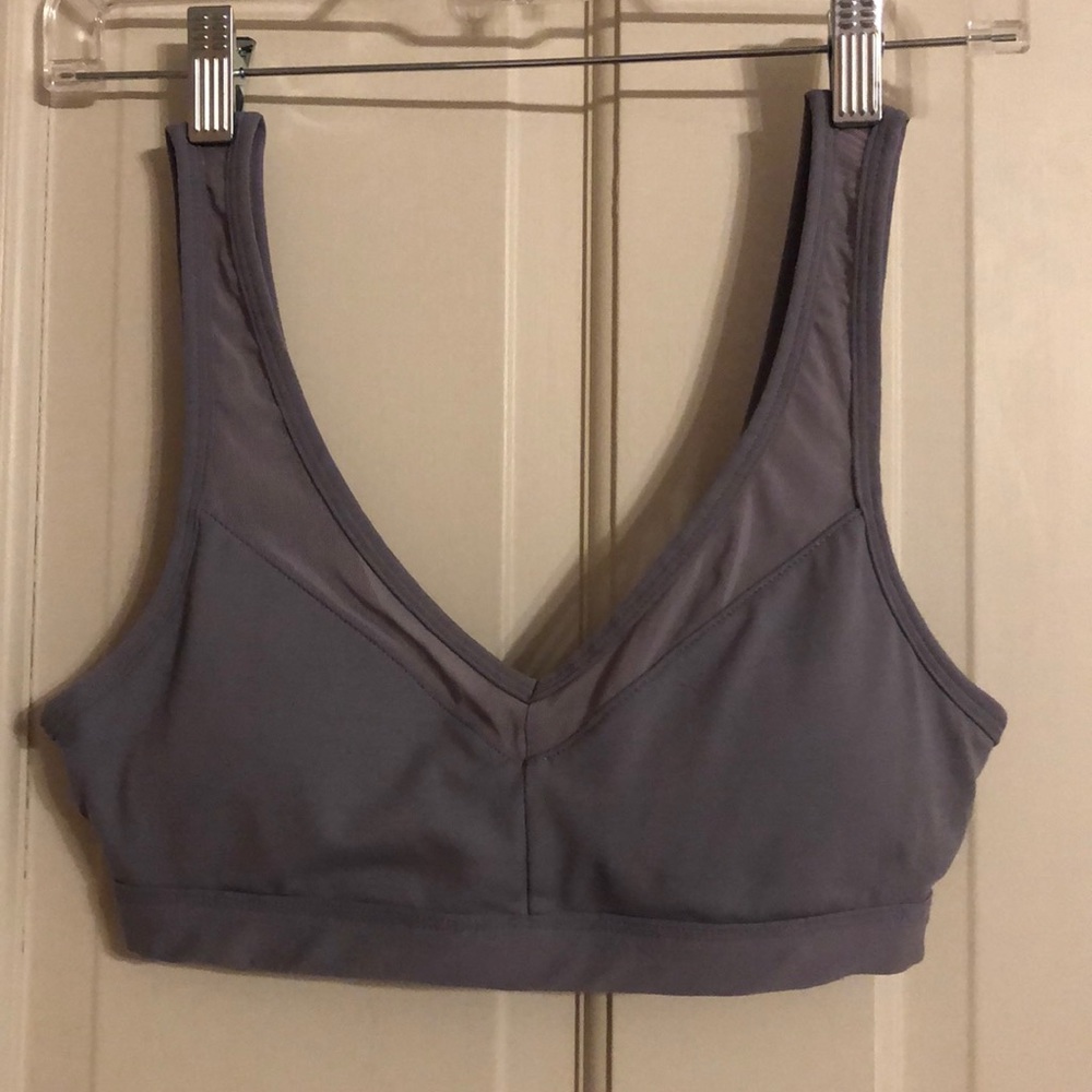 Fabletics sports bra